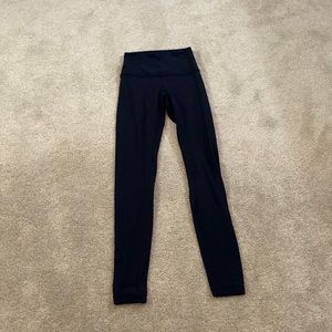 Plain black lululemon leggings!